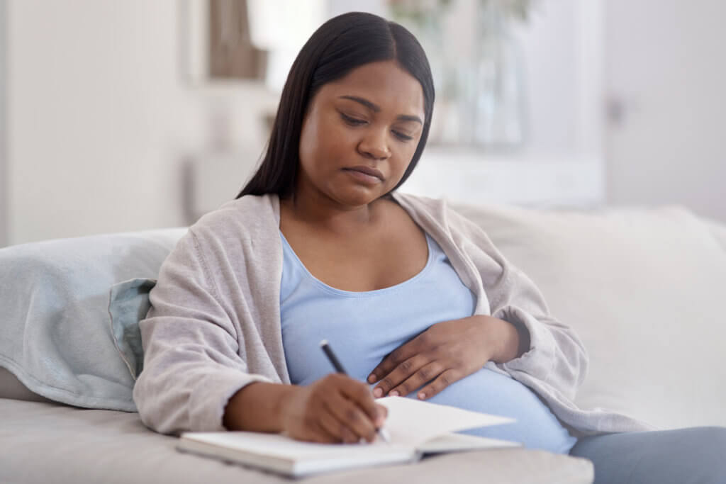 3 Things to Do When Pregnant and Want to “Give a Baby Up” for Adoption